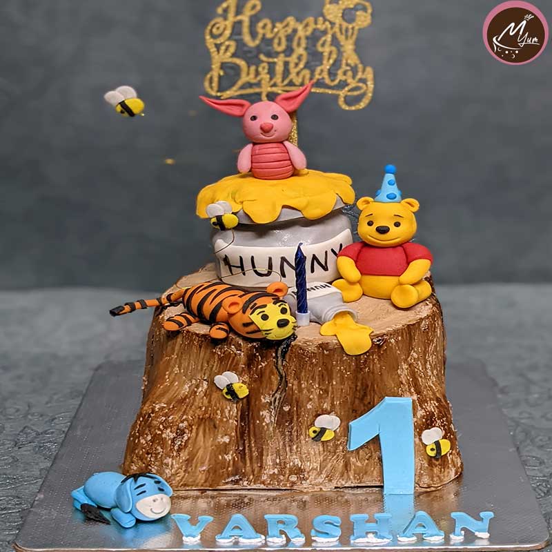 Winne the pooh customized theme cakes in coimbatore