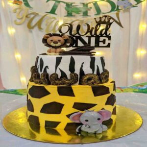 customized-birthday-theme-cakes-designs-in-coimbatore (42)